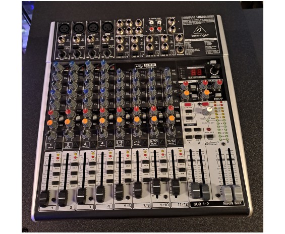 Behringer x1622 usb