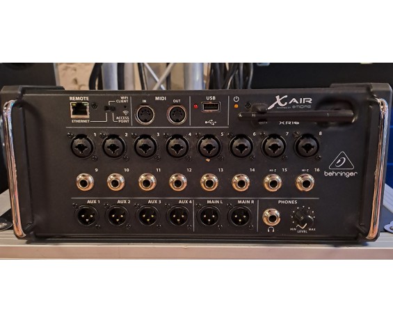 Behringer xair xr16 + BAG