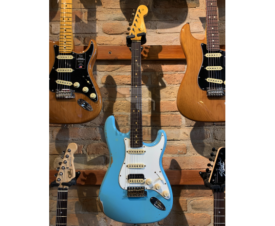 Fender 63 Stratocaster HSS Relic RW Daphne Blue