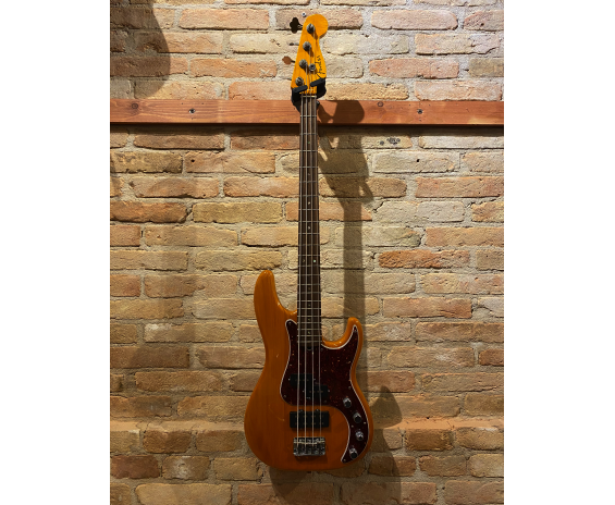 Fender American Deluxe Precision Amber (2009)