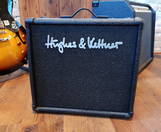 Hughes & Kettner Edition Blue 15R