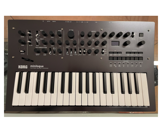 Korg Minilogue PG