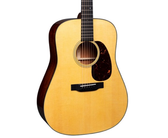 Martin D-18 (2025)