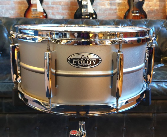 Pearl Modern Utility Steel Snare Drum