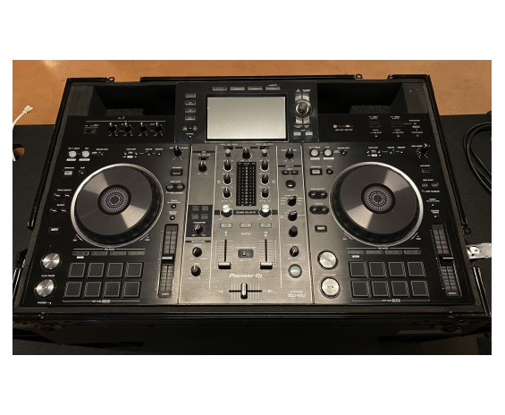 Pioneer Dj XDJ-RX2 + Flight Case