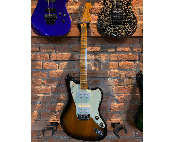 Squier Vintage Modified Jazzmaster 3-Color SunBurst