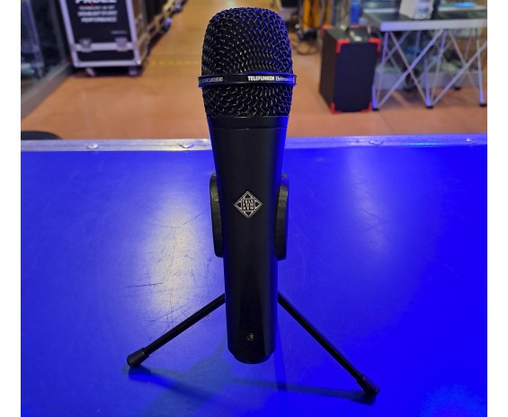 Telefunken M80