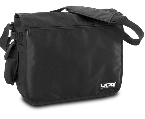 Udg U9450 Ultimate CourierBag Black
