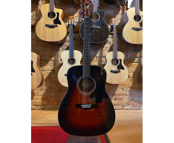 Yamaha FG411
