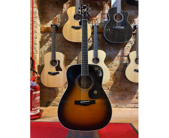 Yamaha FG441
